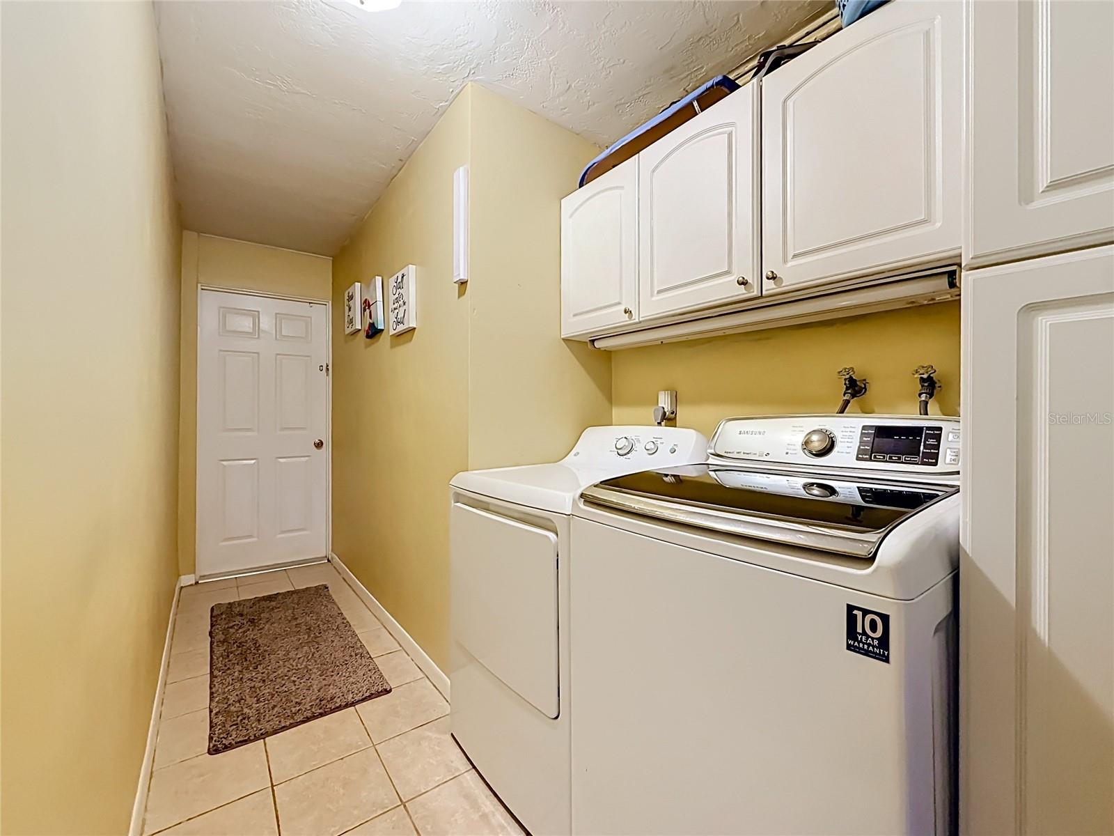 6490 BURNING TREE DR — photo 43