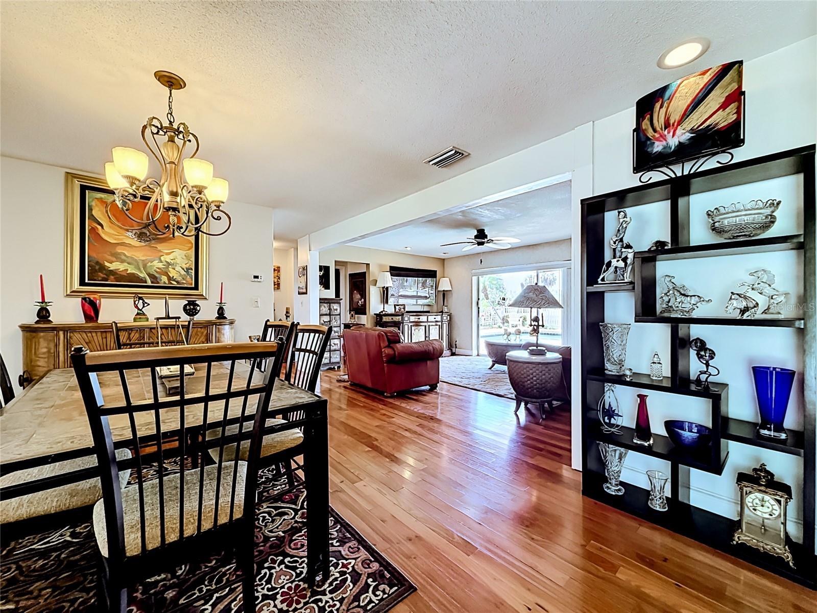 6490 BURNING TREE DR — photo 17