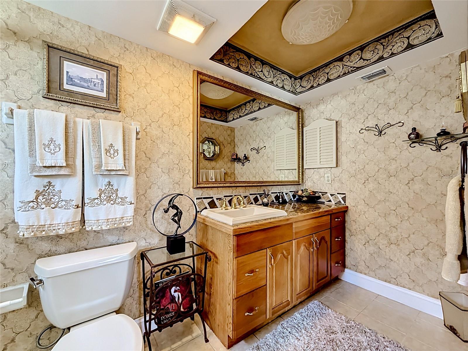 6490 BURNING TREE DR — photo 40