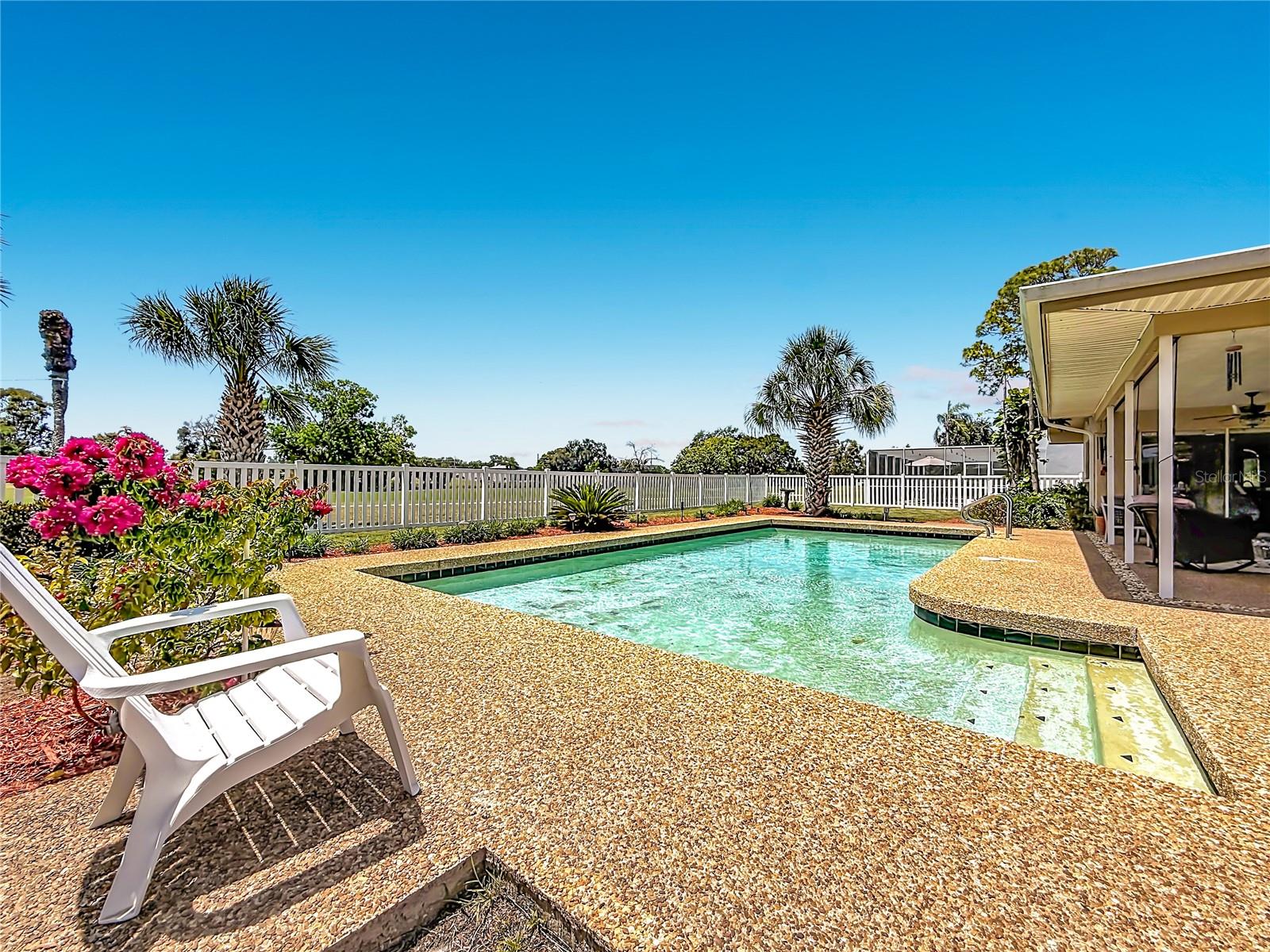 6490 BURNING TREE DR — photo 50