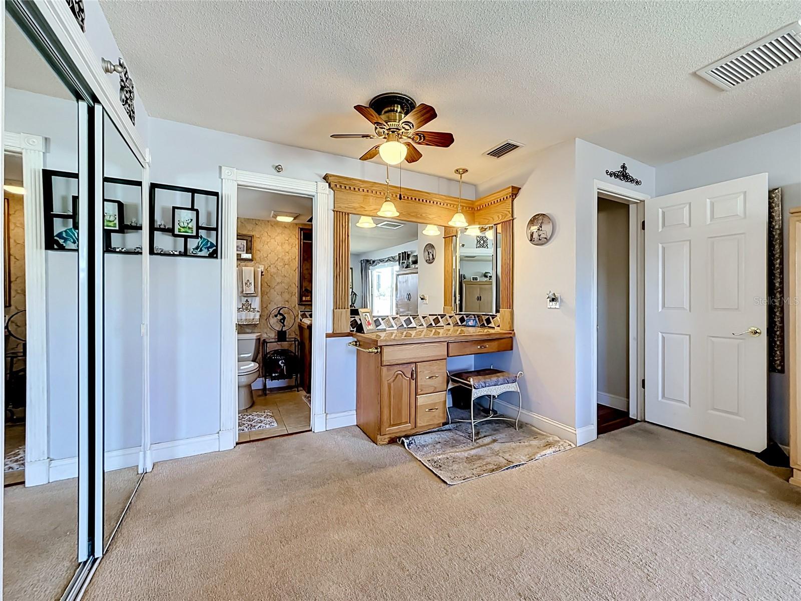 6490 BURNING TREE DR — photo 39