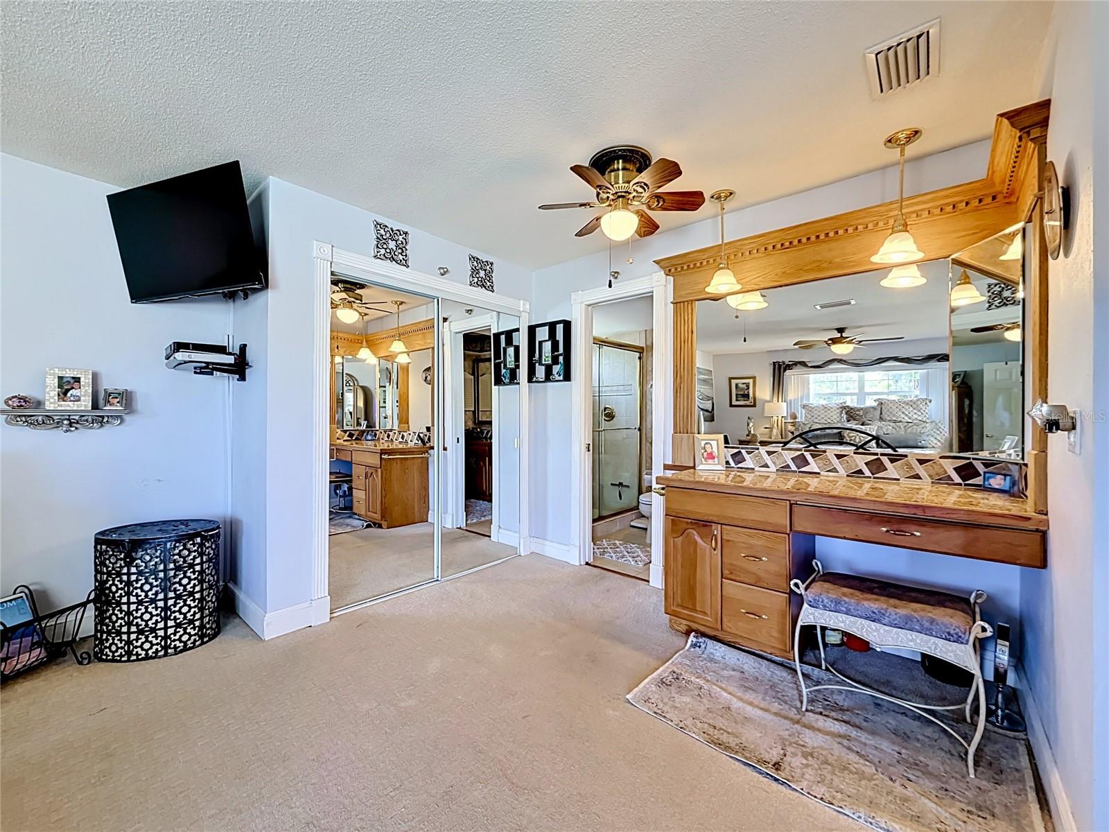 6490 BURNING TREE DR — photo 38