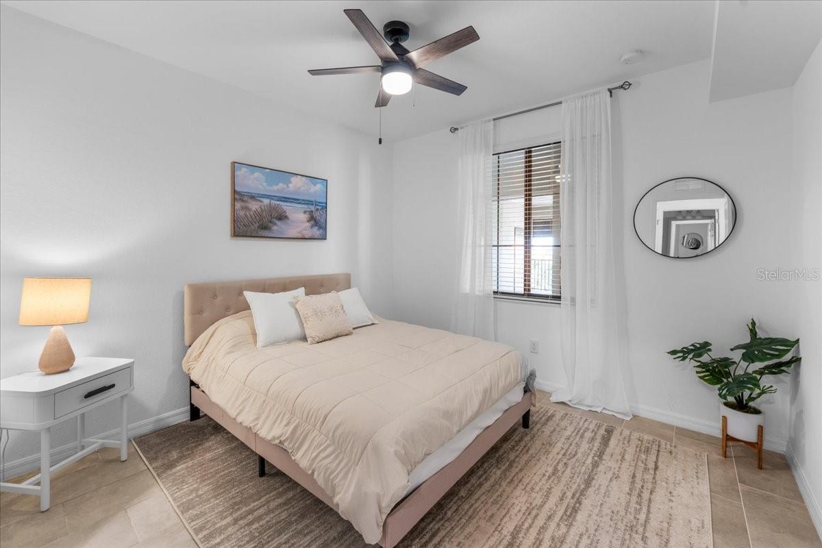 18114 GAWTHROP DR #304 — photo 8