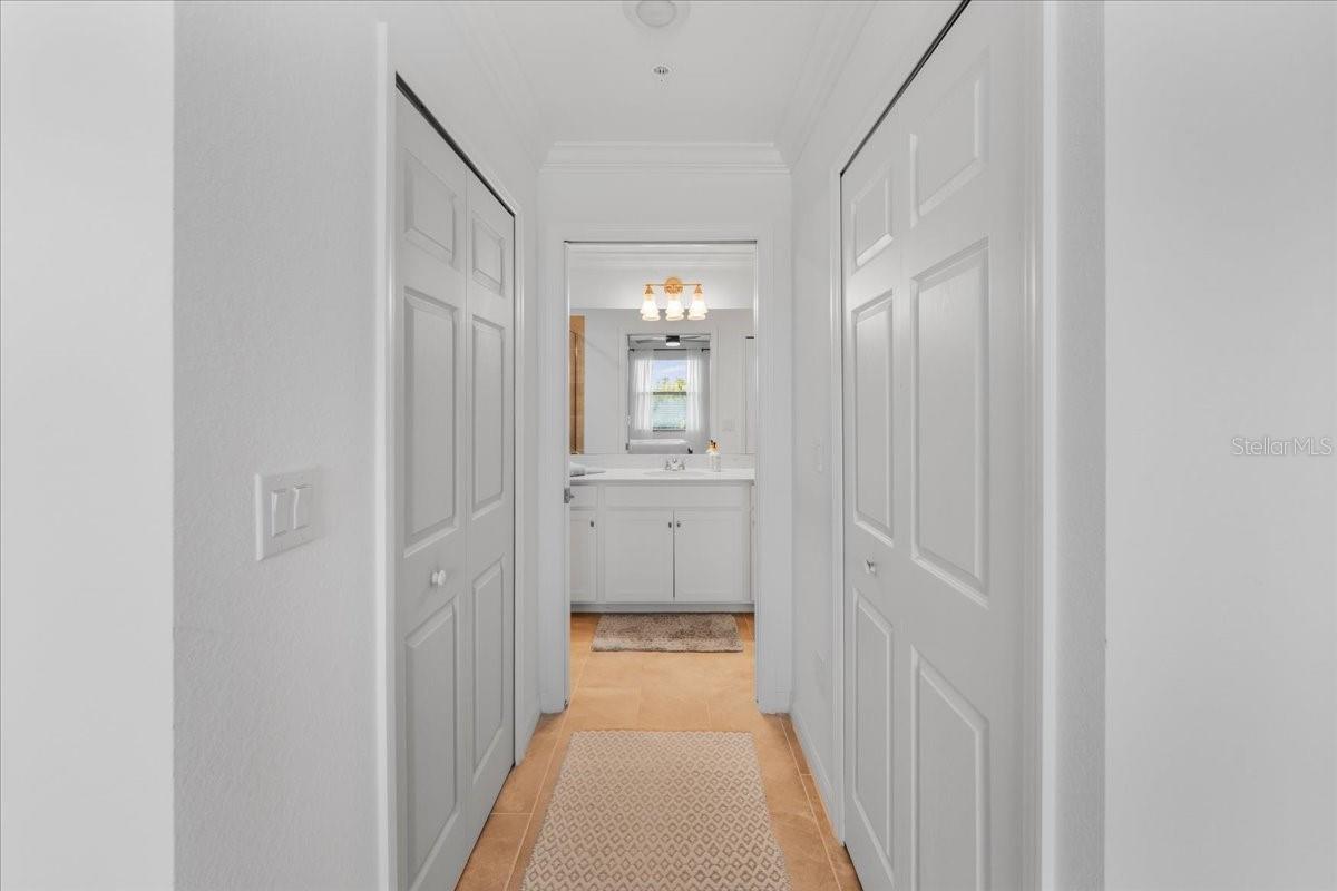 18114 GAWTHROP DR #304 — photo 13