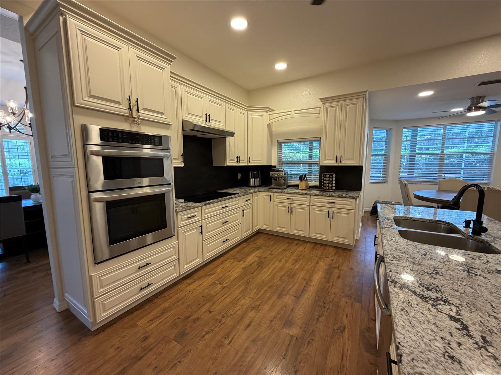 2966 POST ROCK CT — photo 3
