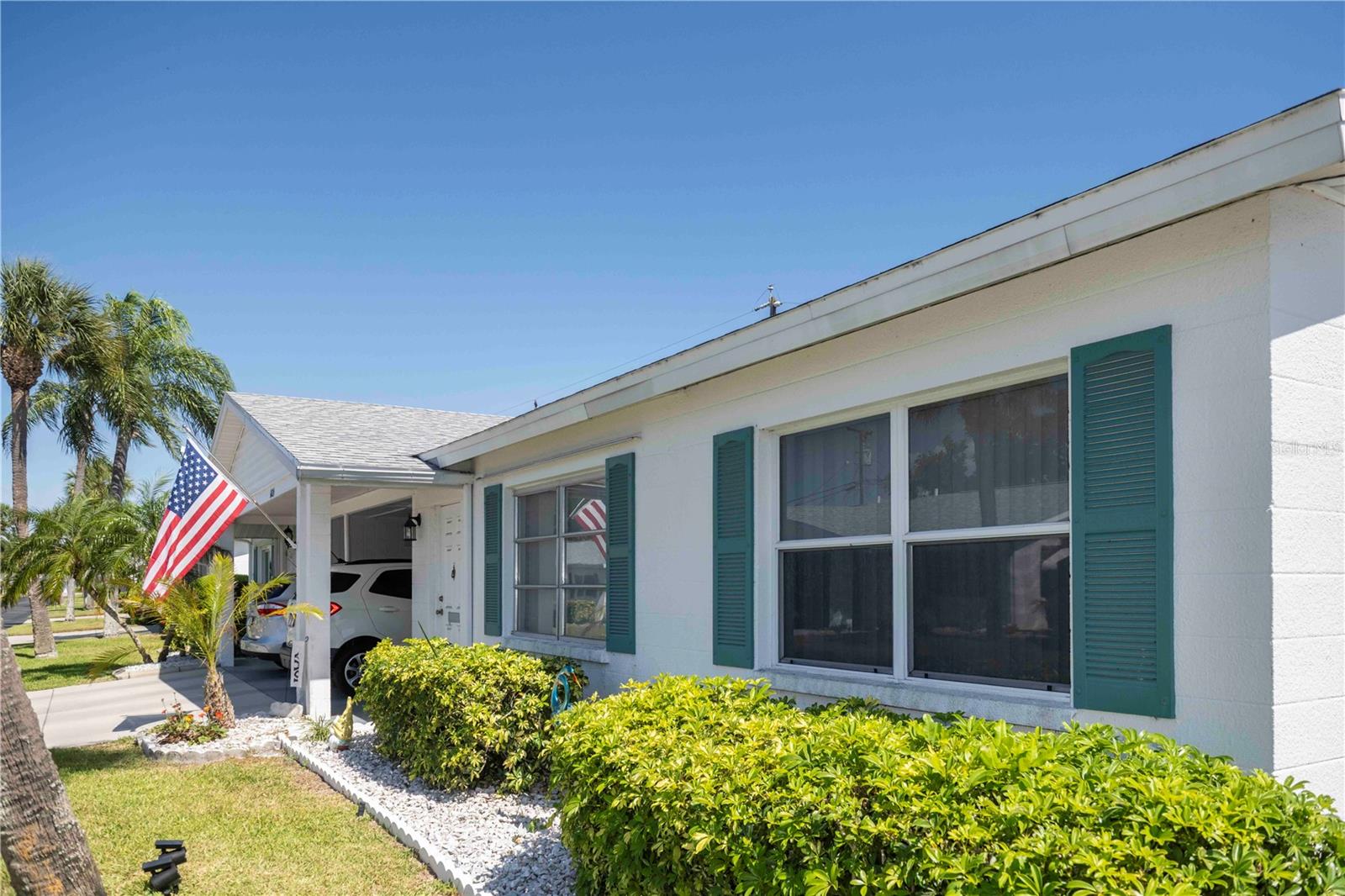 6024 CORAL WAY — photo 2