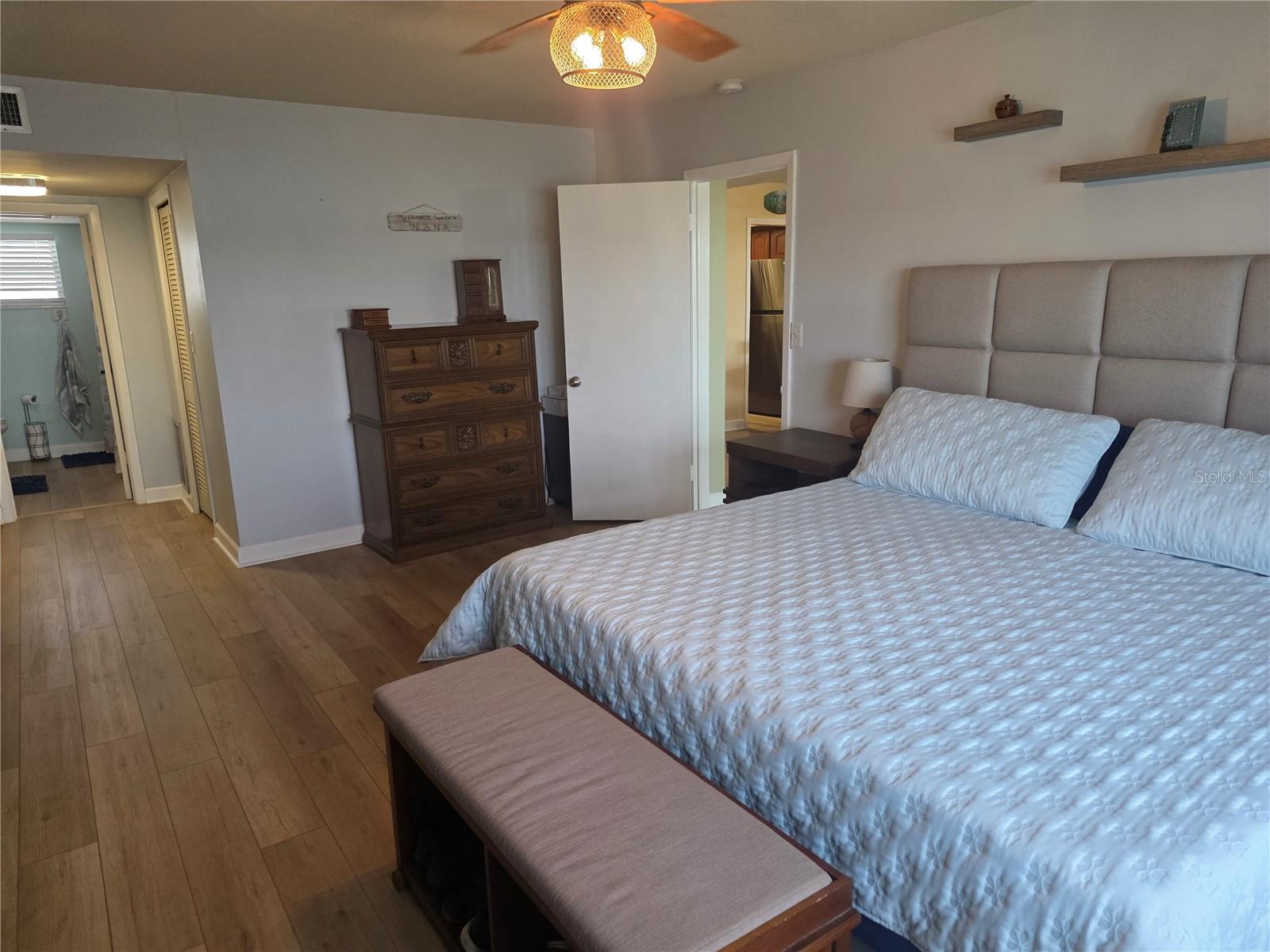 5130 BRITTANY DR S #604 — photo 11