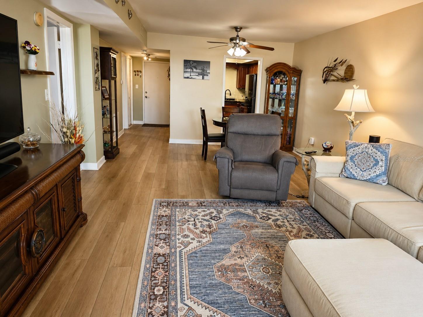 5130 BRITTANY DR S #604 — photo 3