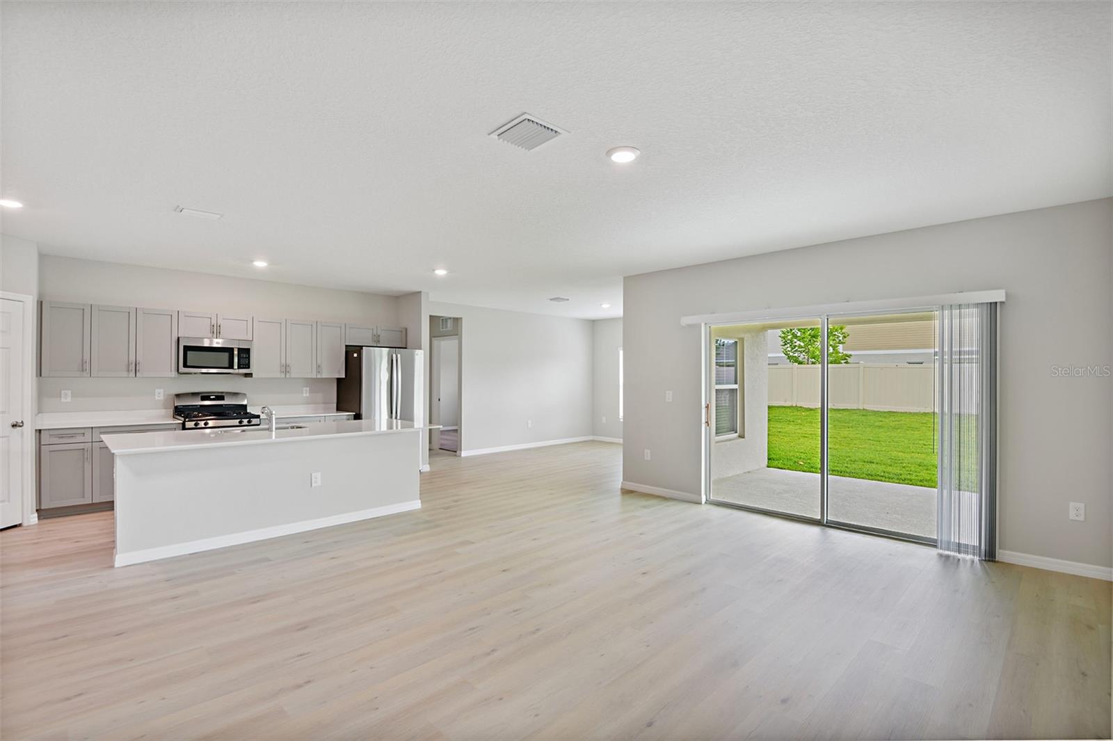 34993 ARBOR RETREAT DR — photo 15