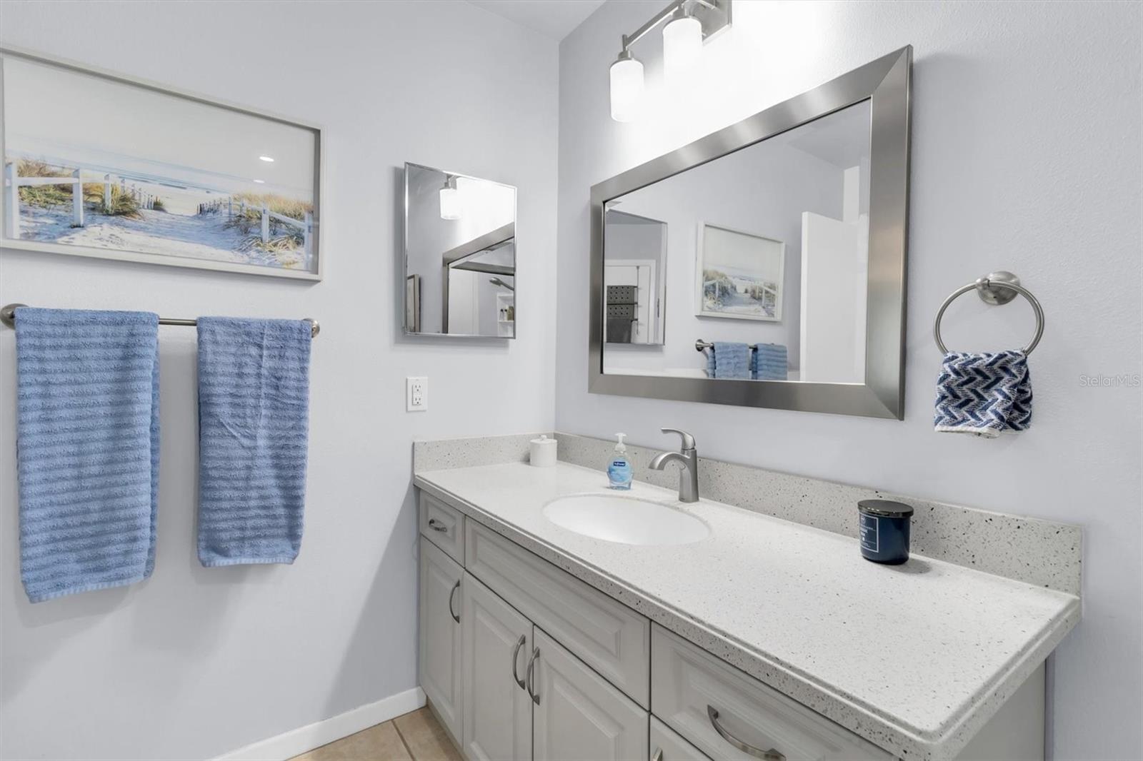 7712 HILLSIDE CT #201 — photo 17