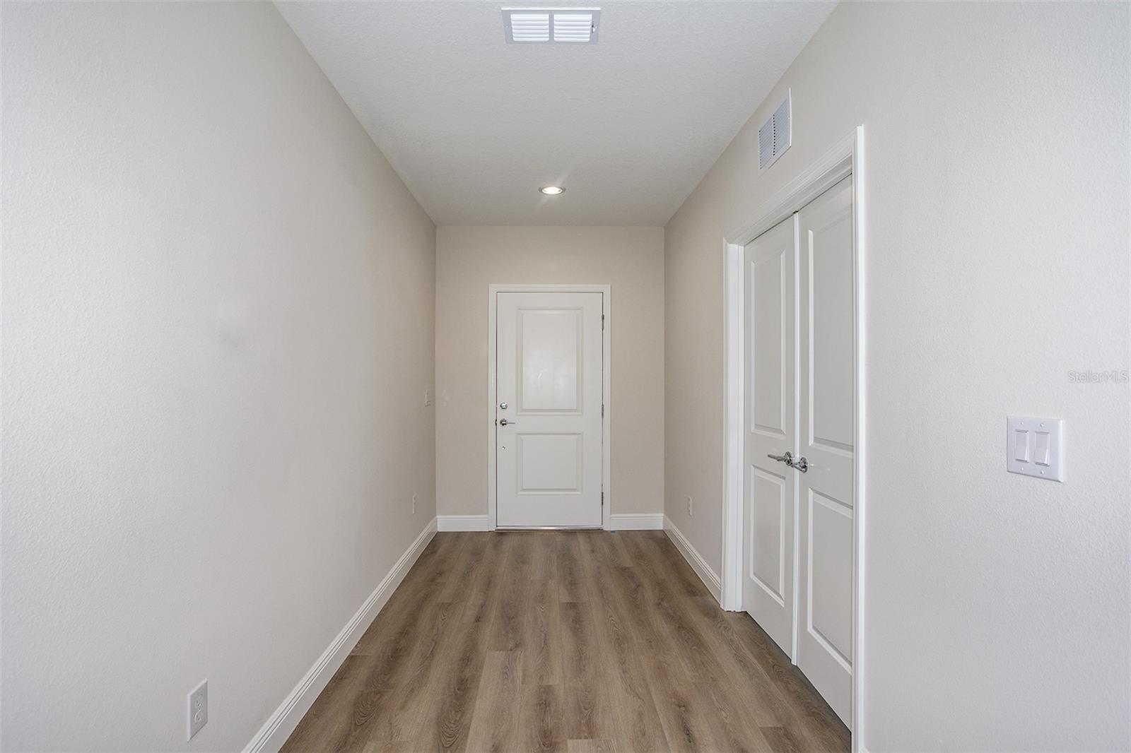 9886 ANNUNCIATION DR — photo 24