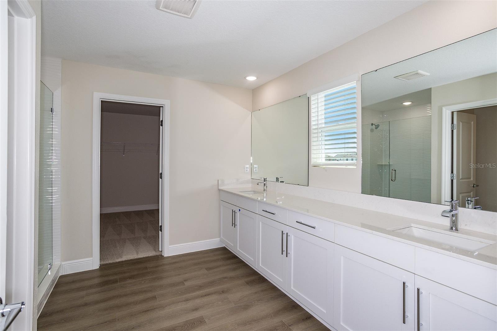 9886 ANNUNCIATION DR — photo 7