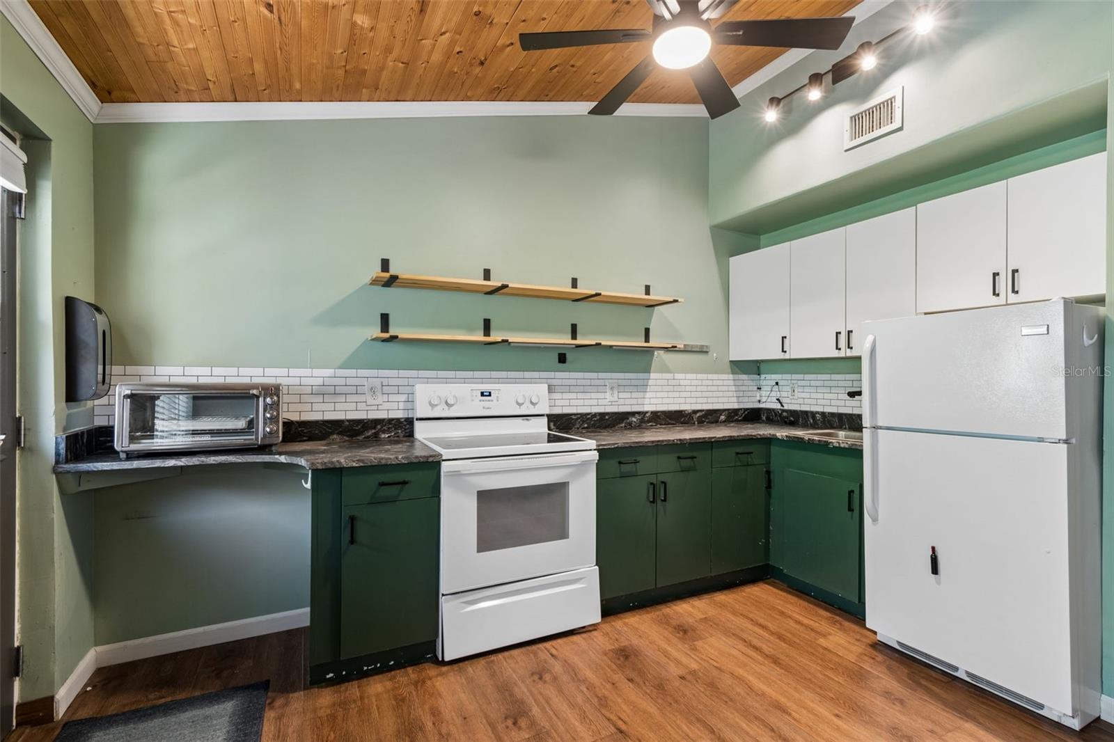 487 PINELLAS BAYWAY S #207 — photo 84