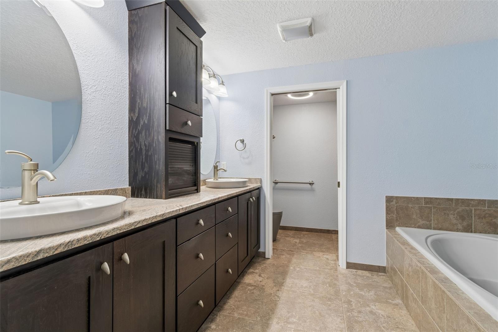 487 PINELLAS BAYWAY S #207 — photo 45