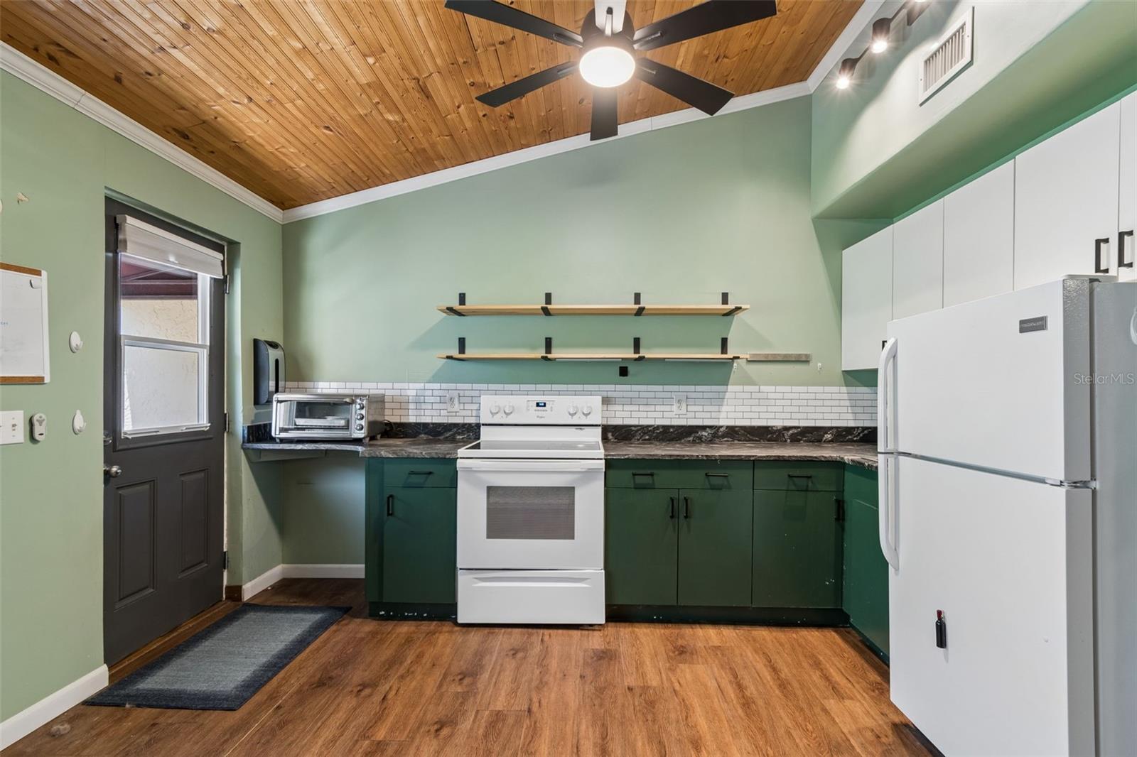 487 PINELLAS BAYWAY S #207 — photo 85