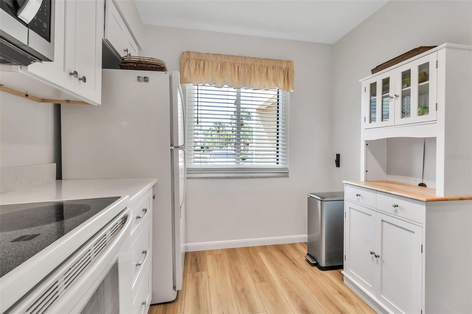5224 LAKE VILLAGE DR #67 — photo 8