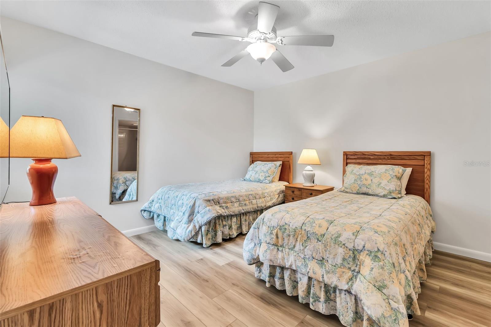 5224 LAKE VILLAGE DR #67 — photo 26