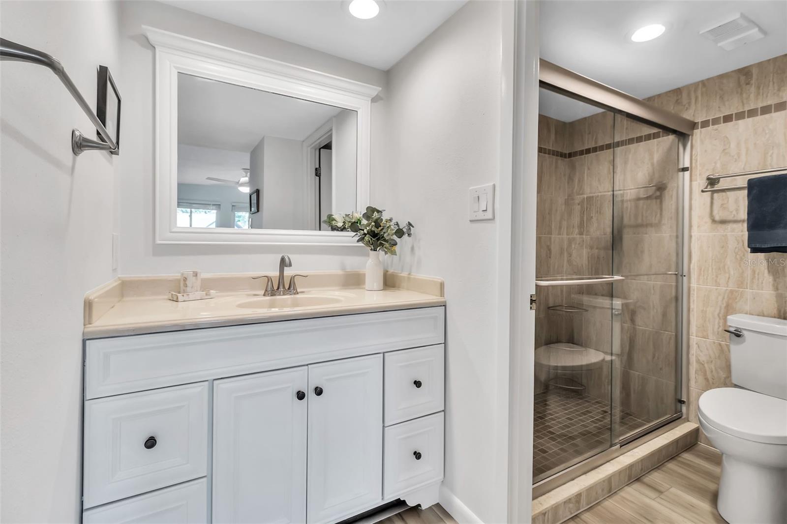 5224 LAKE VILLAGE DR #67 — photo 22