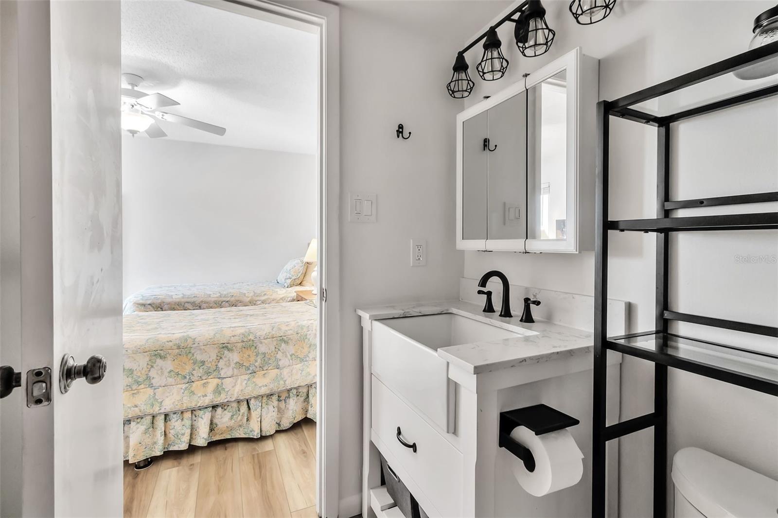 5224 LAKE VILLAGE DR #67 — photo 31