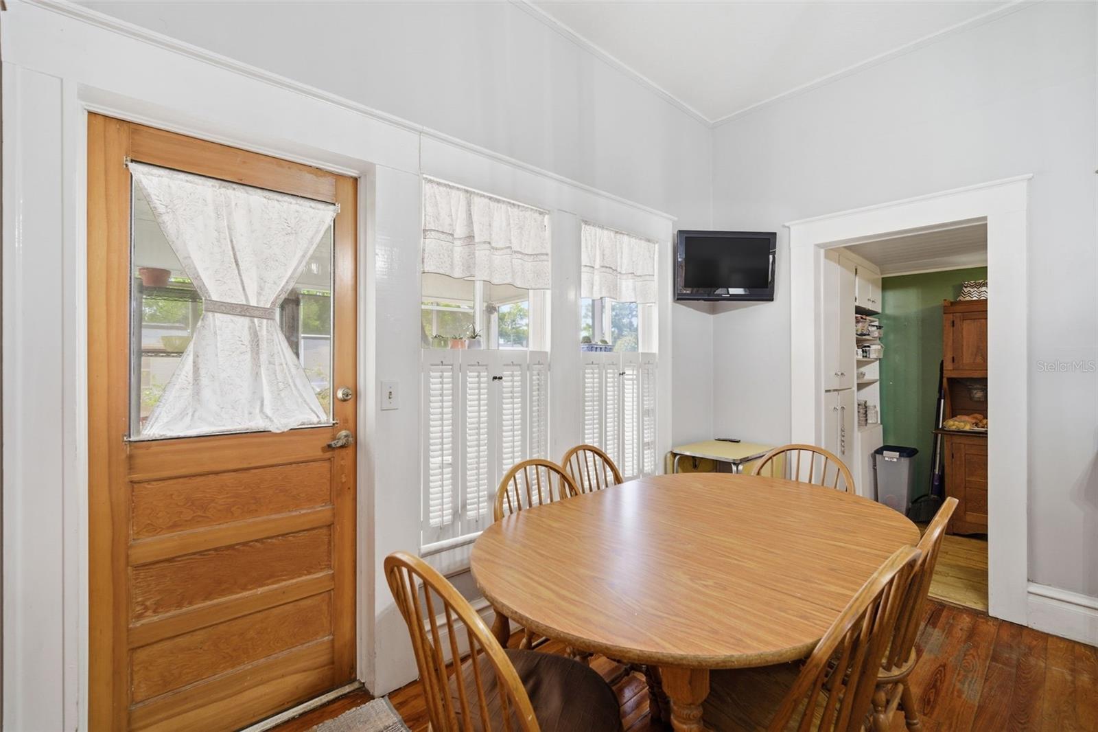 1201 W REYNOLDS ST — photo 25