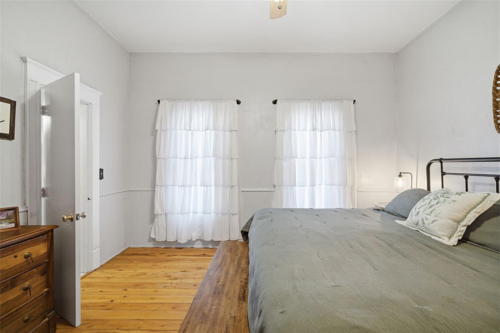 1201 W REYNOLDS ST — photo 38