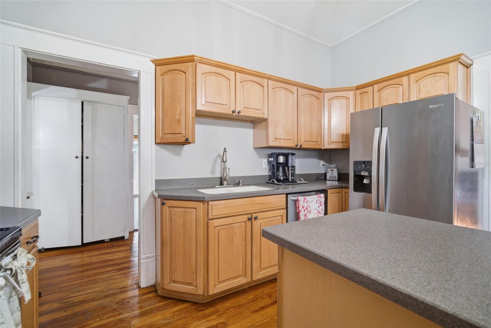 1201 W REYNOLDS ST — photo 19