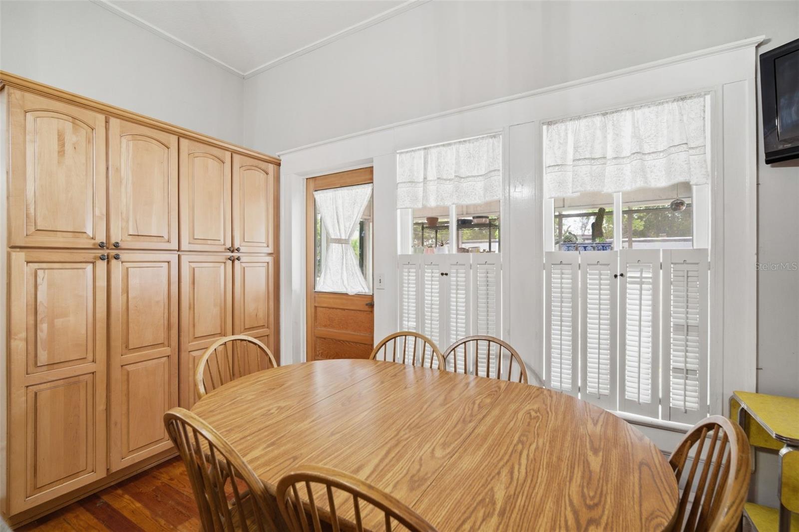1201 W REYNOLDS ST — photo 24