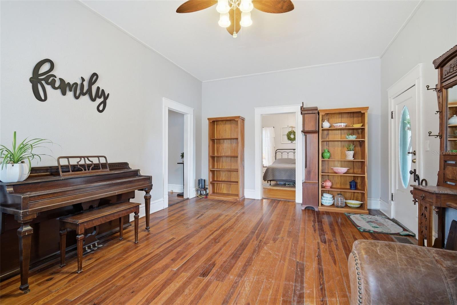 1201 W REYNOLDS ST — photo 12