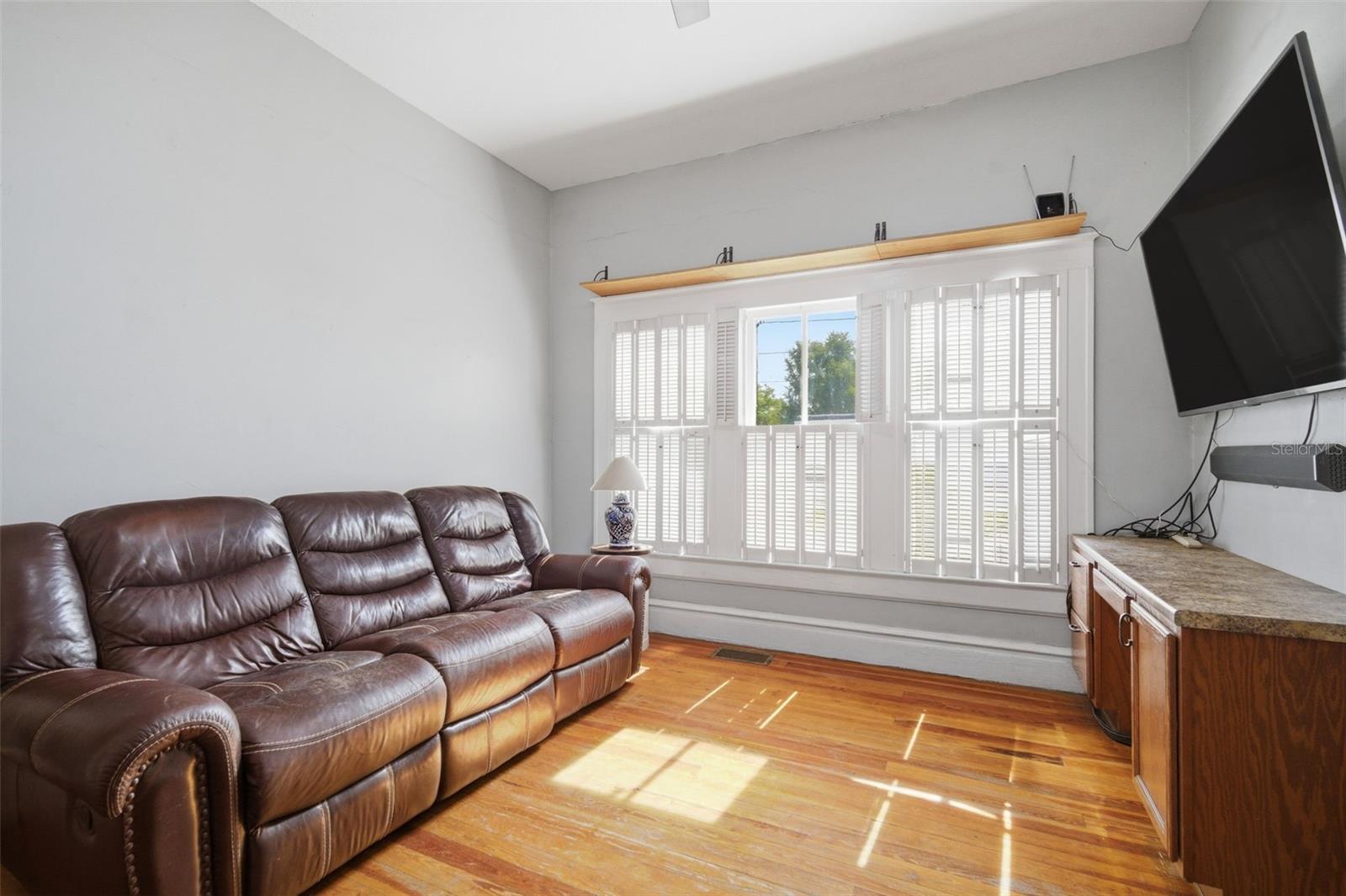 1201 W REYNOLDS ST — photo 30