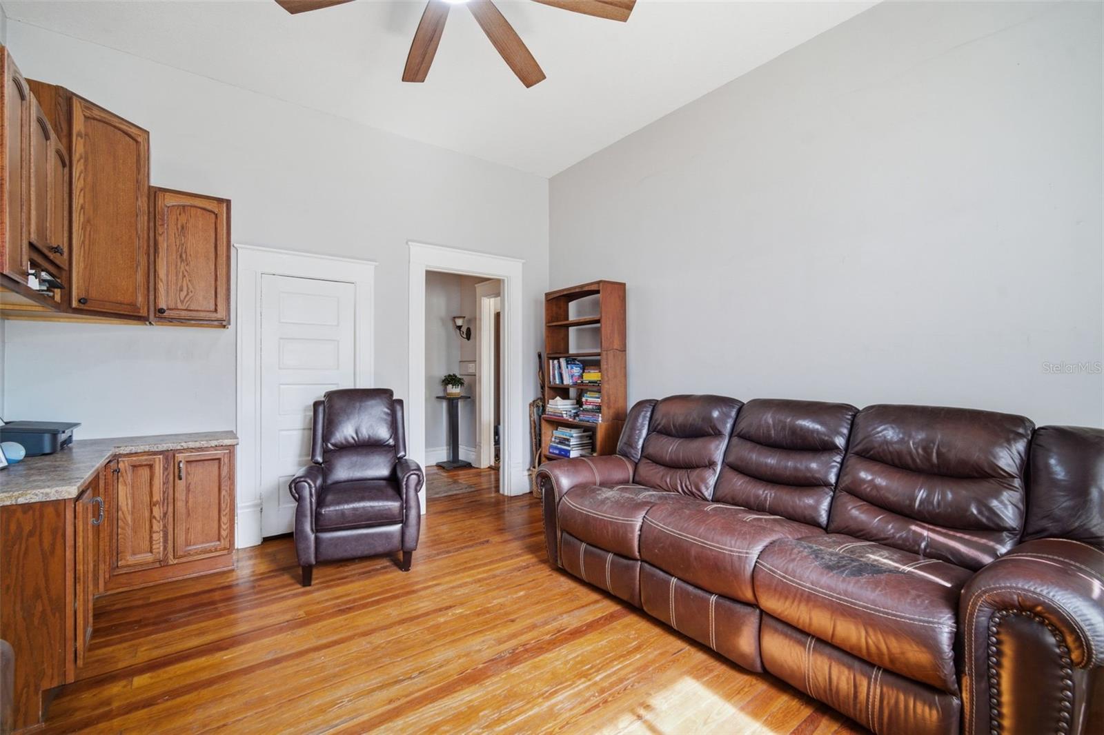 1201 W REYNOLDS ST — photo 32