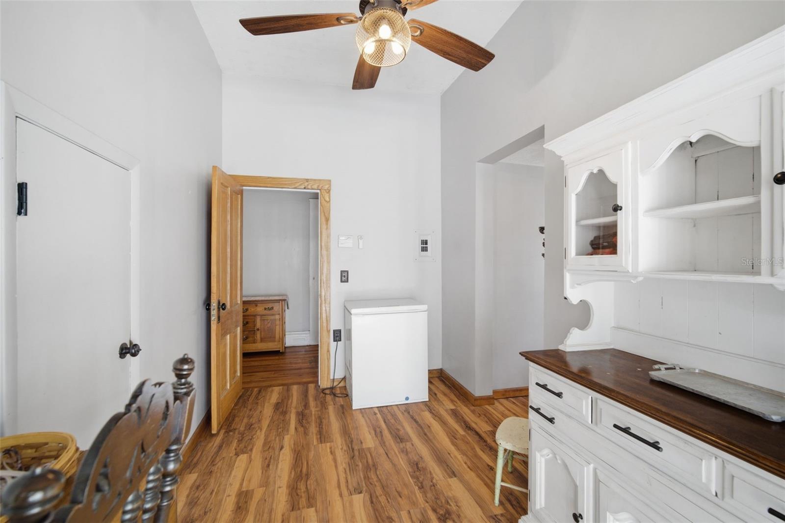 1201 W REYNOLDS ST — photo 18