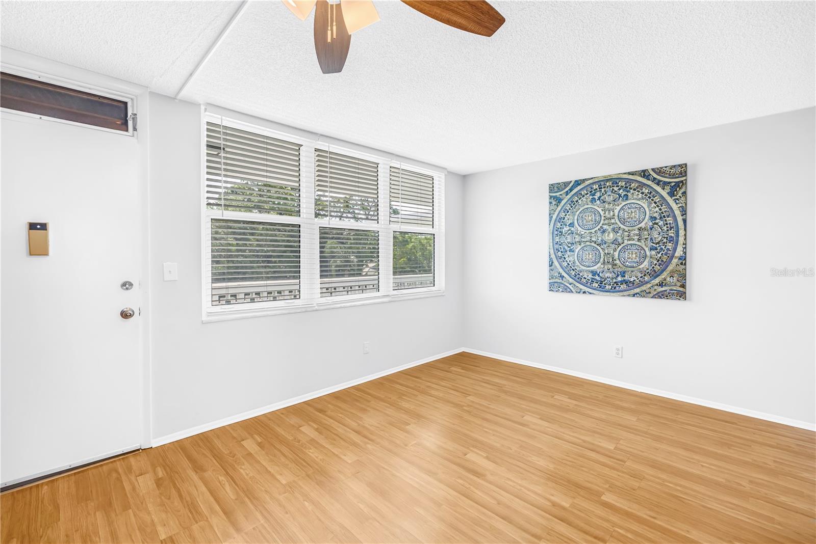 4720 LOCUST ST NE #318 — photo 2