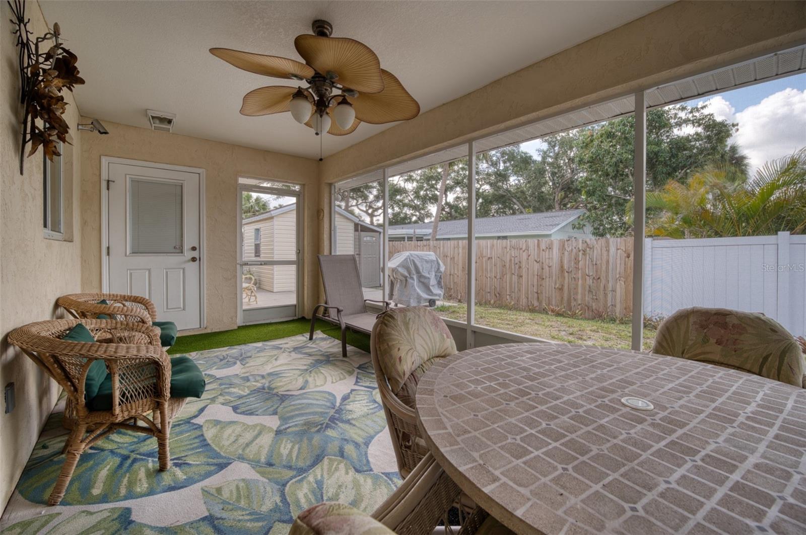 541 FALKLAND RD — photo 19