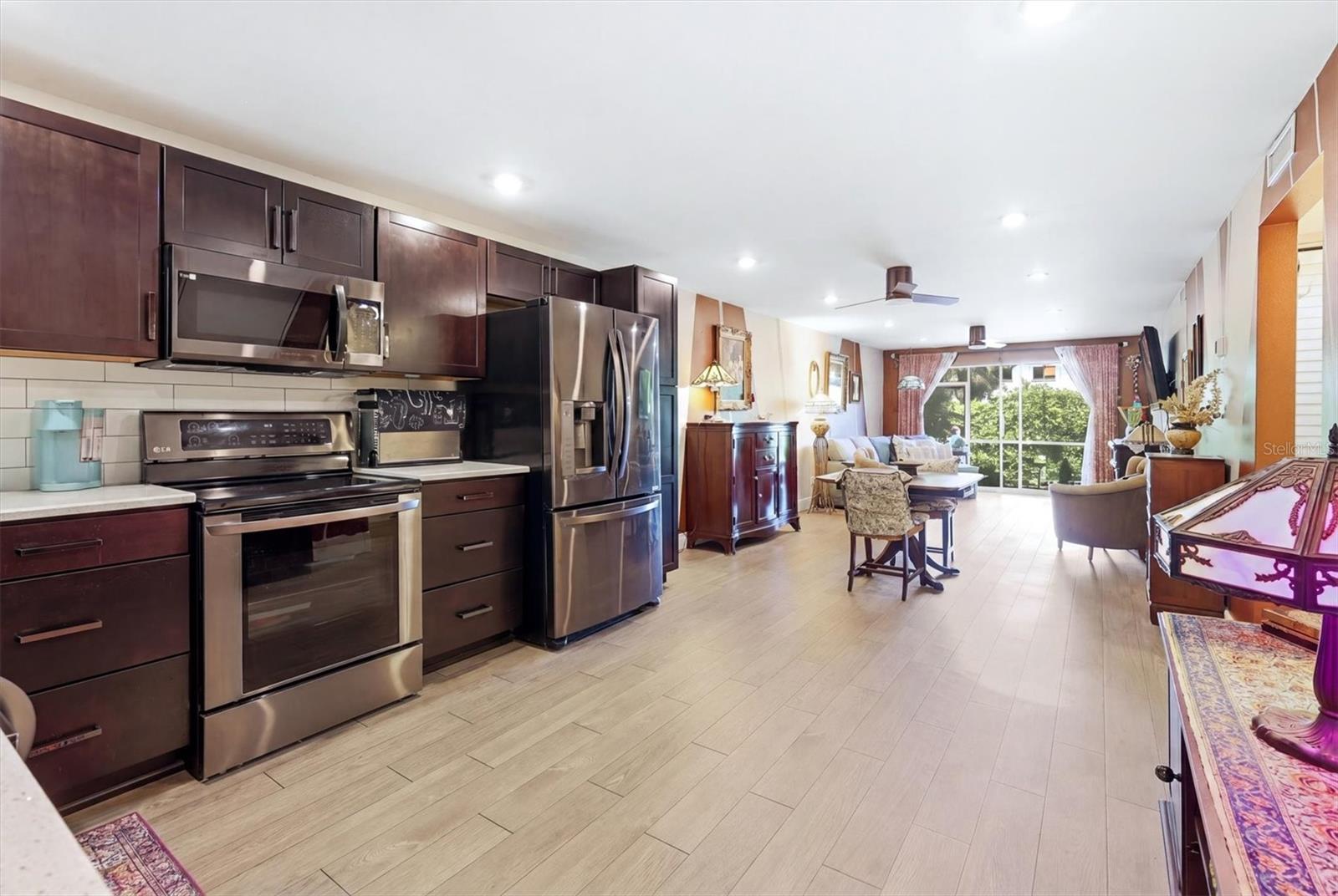 1650 PINE TREE LN #103 — photo 17