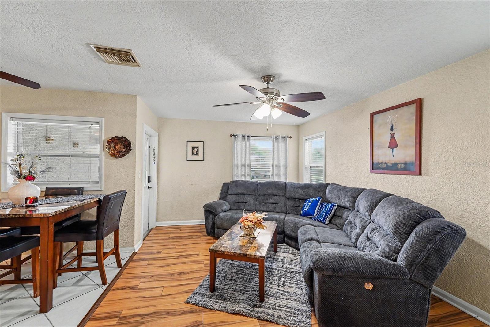 1464 DRUID RD E — photo 4