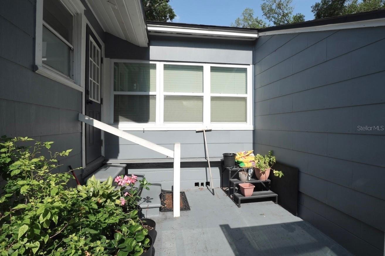 4405 N TAMPANIA AVE — photo 15