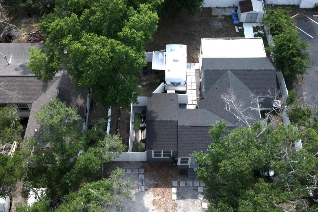 4405 N TAMPANIA AVE — photo 21