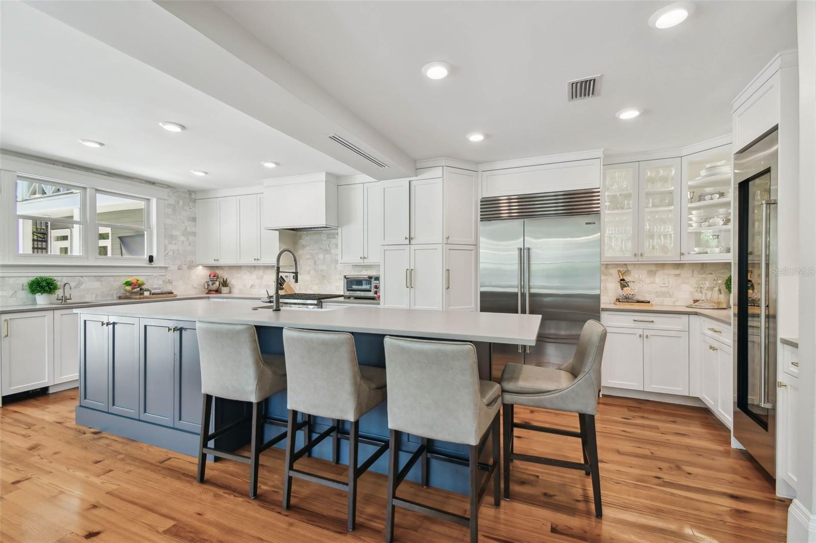 1411 S ALBANY AVE — photo 16
