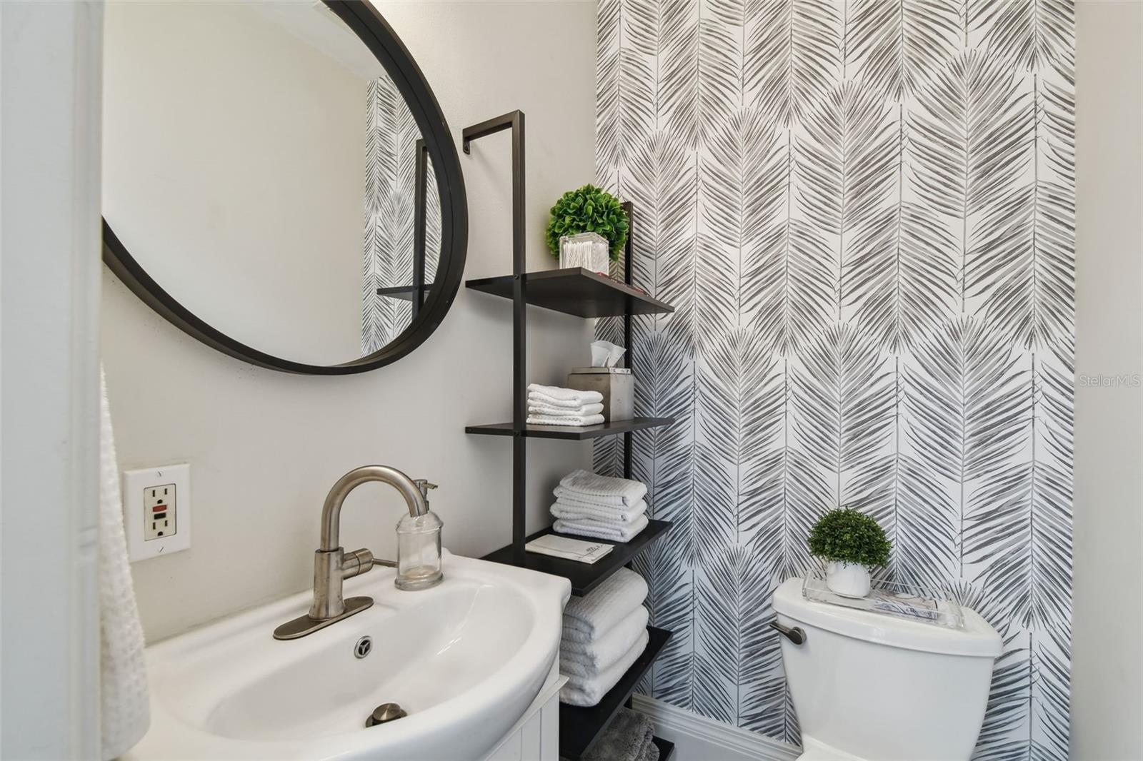 1411 S ALBANY AVE — photo 37