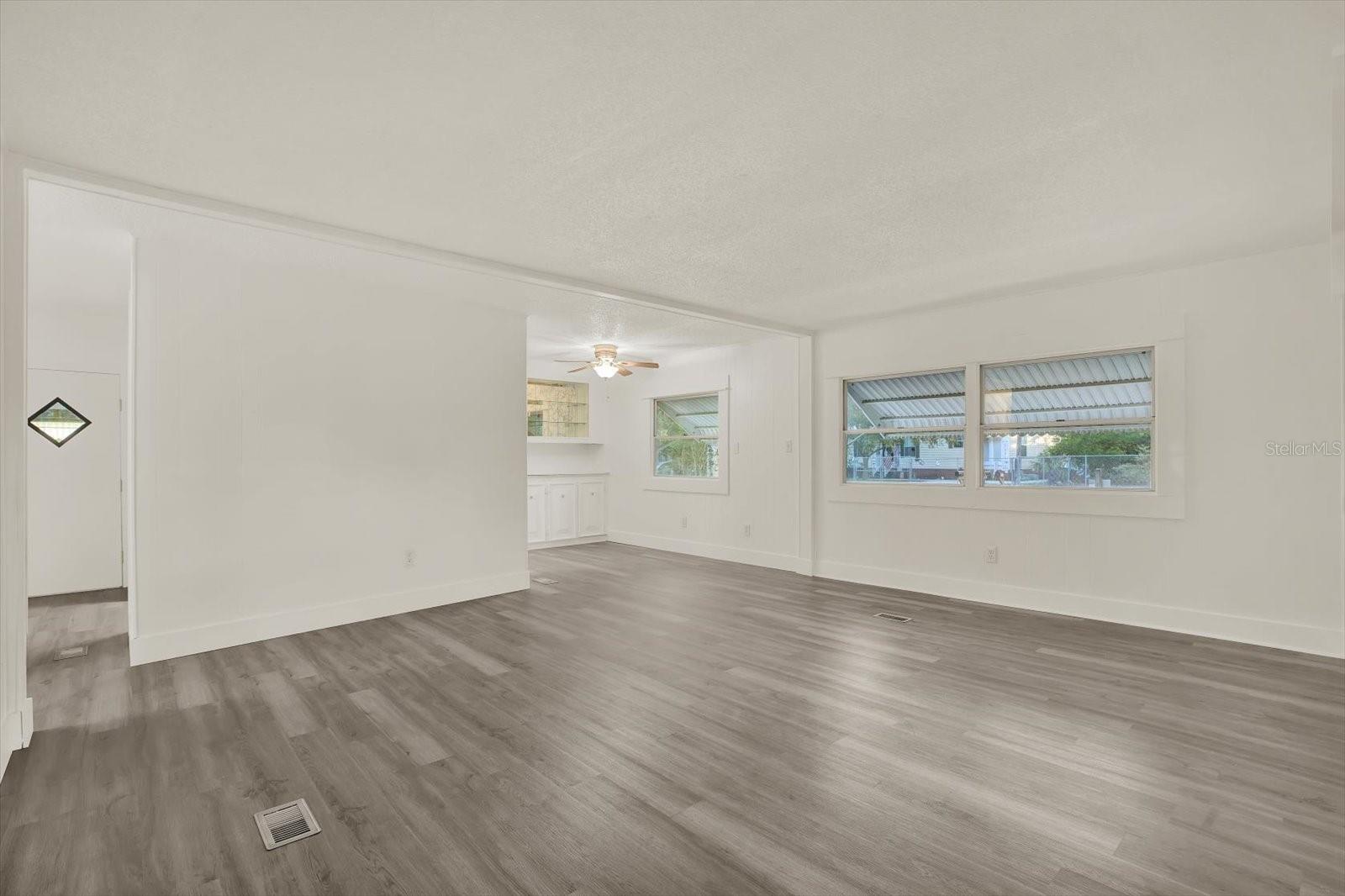 10051 HUNTLEY ST — photo 6