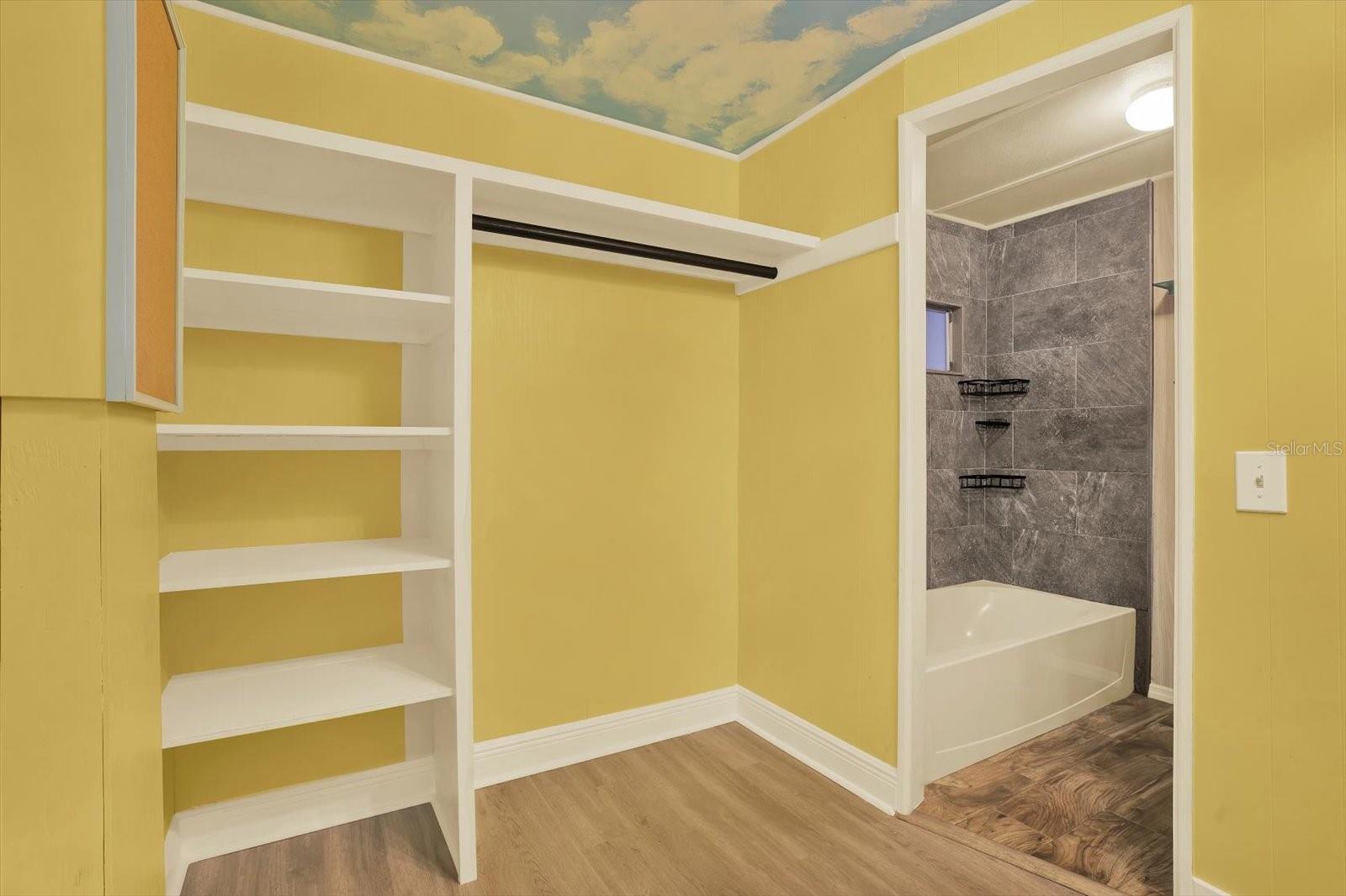 10051 HUNTLEY ST — photo 12
