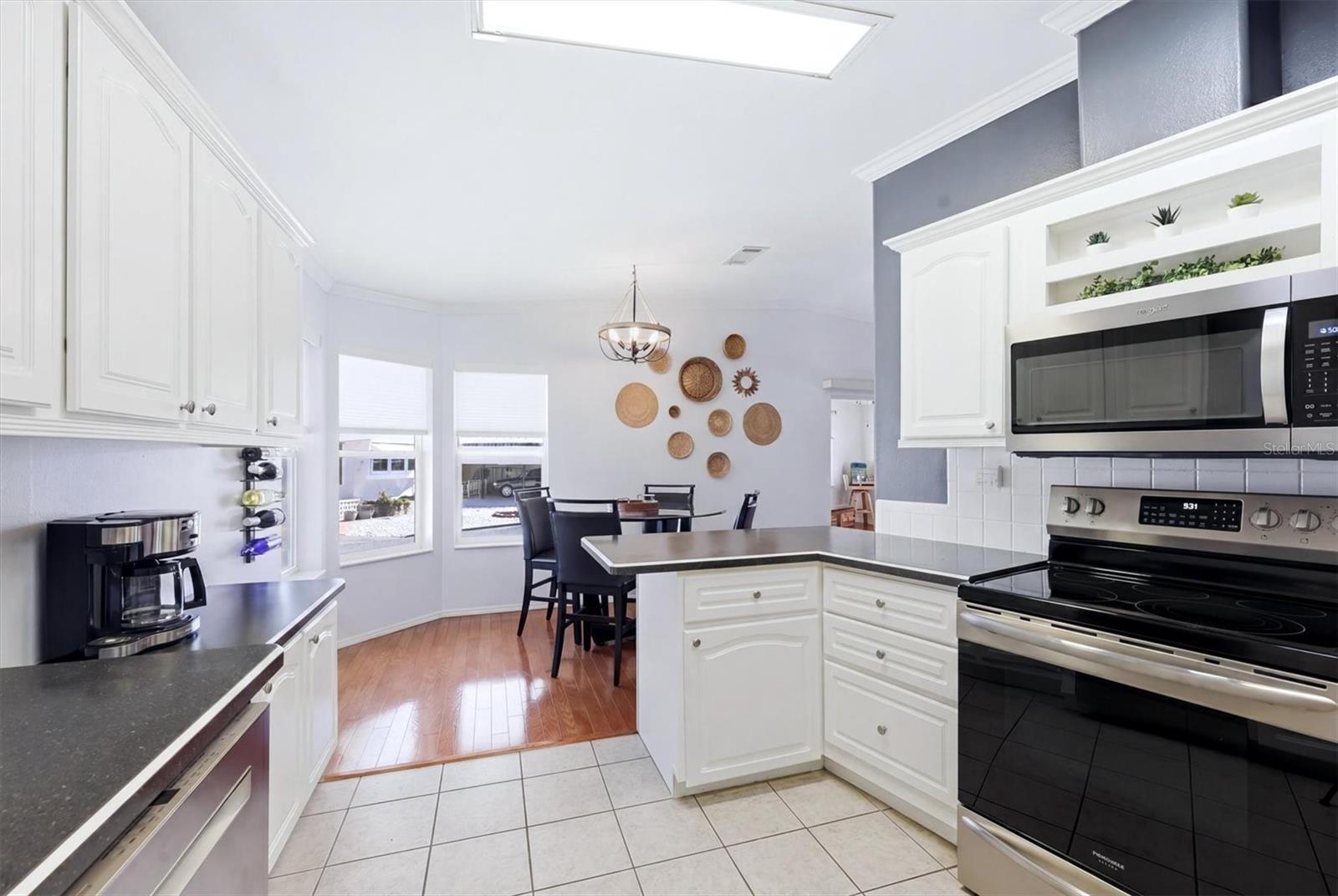 2108 ILLINOIS AVE — photo 14