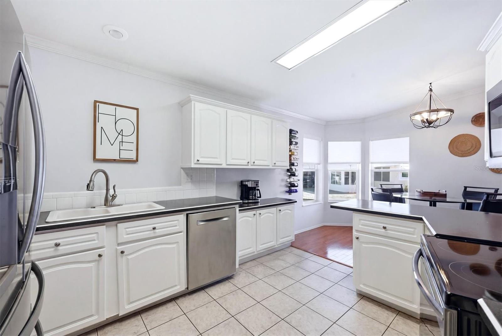 2108 ILLINOIS AVE — photo 16