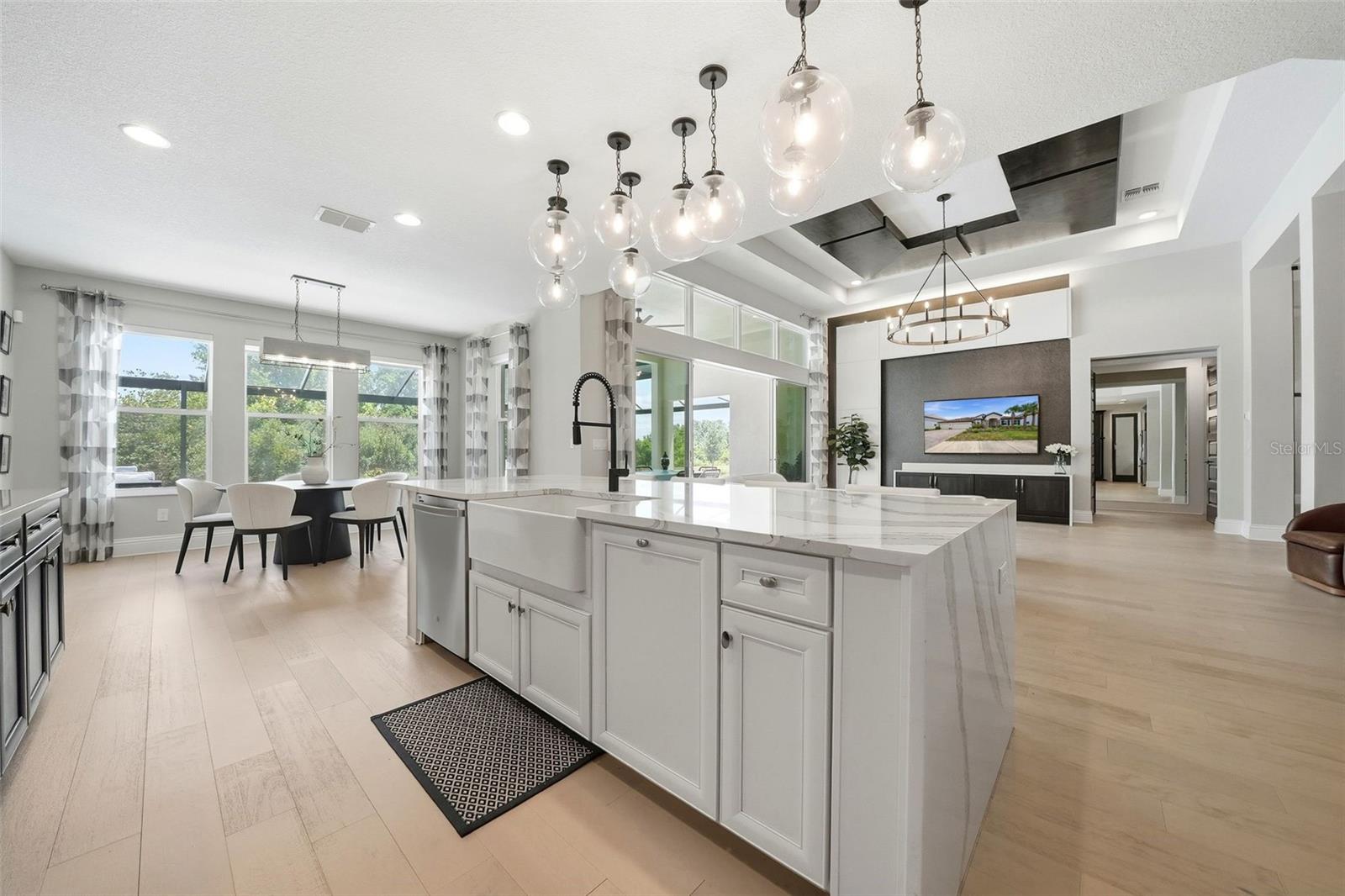 7224 GRAYBROOK DR — photo 13