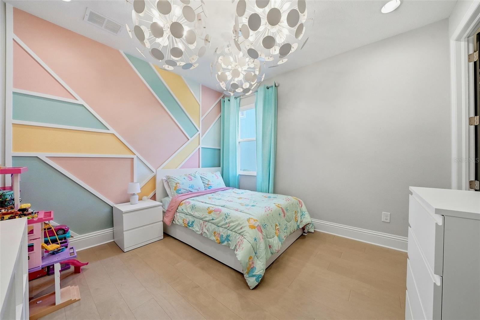 7224 GRAYBROOK DR — photo 39