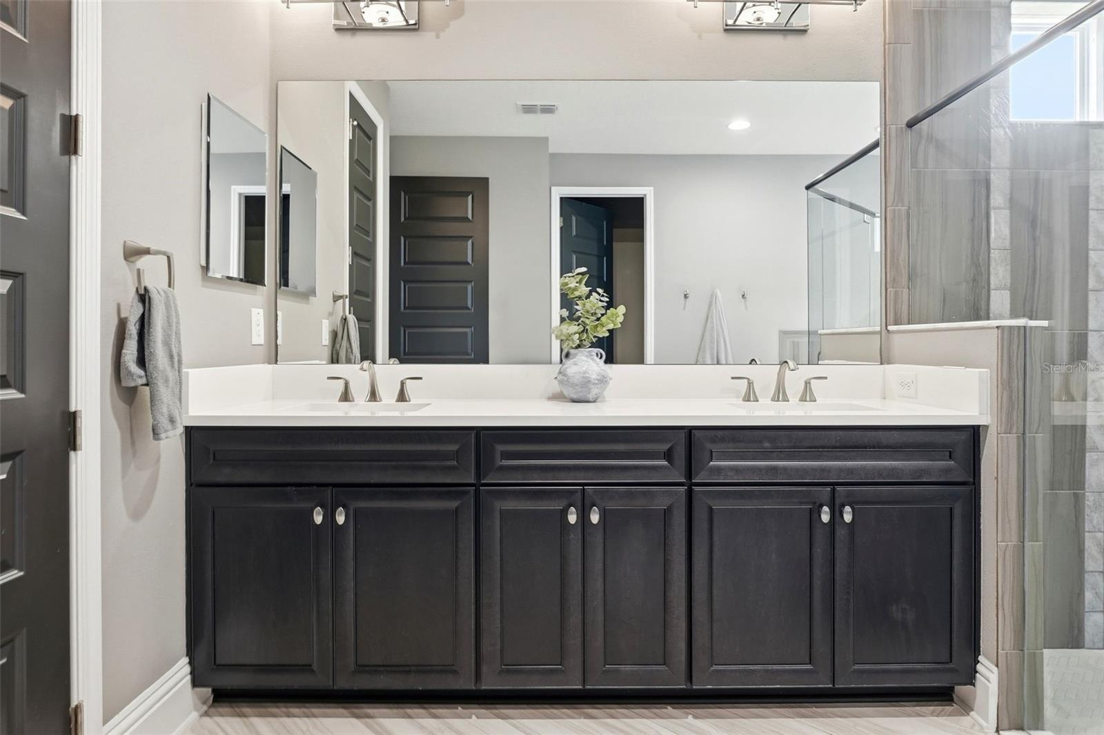 7224 GRAYBROOK DR — photo 31