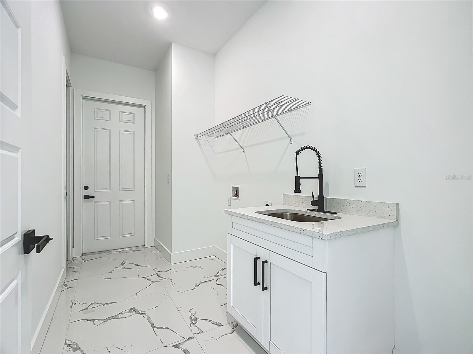 2105 DORMAN ROCK PL — photo 35