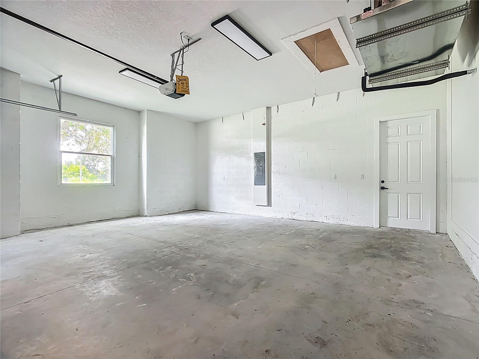 2105 DORMAN ROCK PL — photo 38