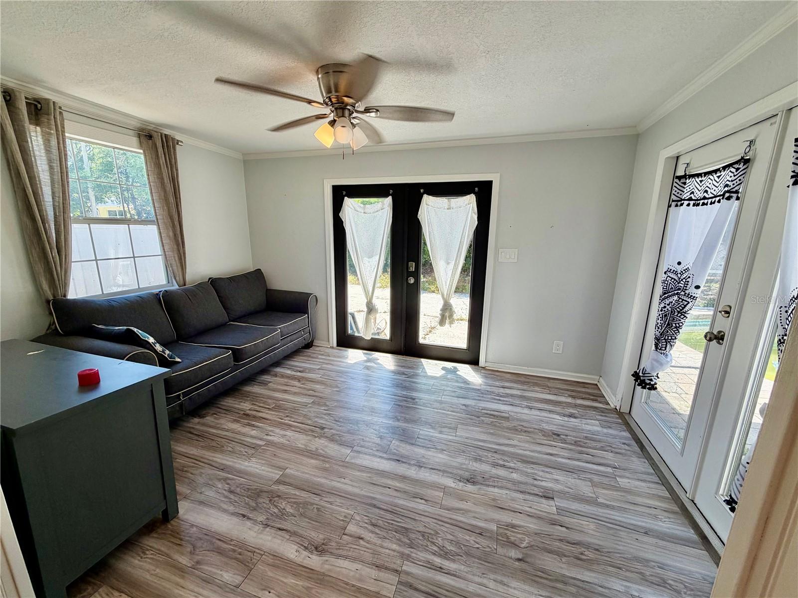 9331 RAINBOW LN — photo 8