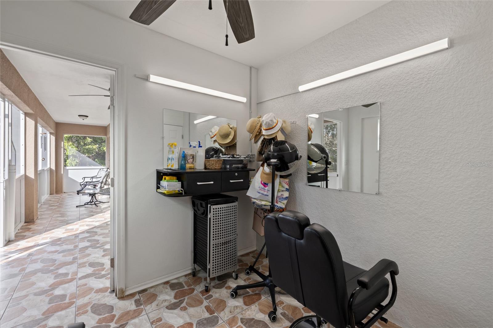 4704 TOWN N COUNTRY BLVD — photo 28